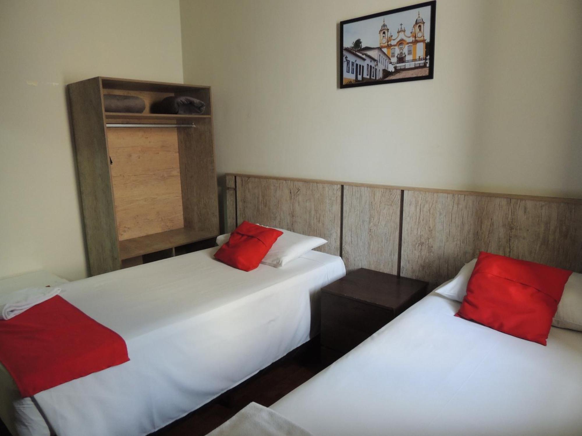 Hotel Gontijo - Próximo A Rodoviária E Praça Sete 3*